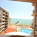Menada Andalusia * Elenite