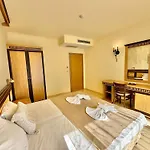 Menada Andalusia Apartment Elenite