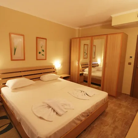 Apartman Menada Andalusia Elenite