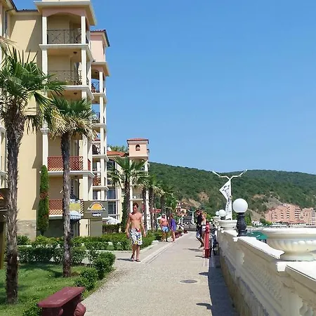 Menada Andalusia Apartman *