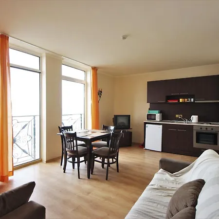 Menada Andalusia Apartman *