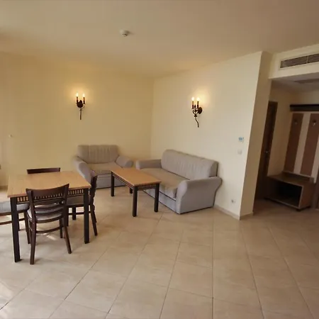 Menada Andalusia Apartman *