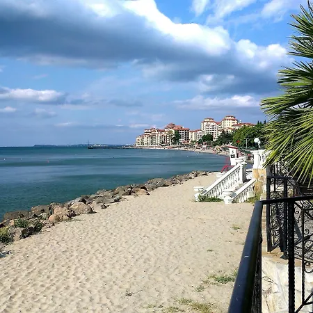 아파트 Menada Andalusia 엘레니테