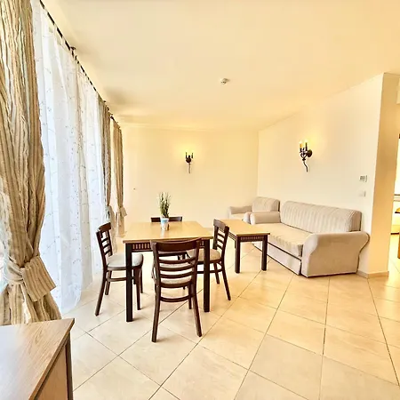 Apartament Menada Andalusia *