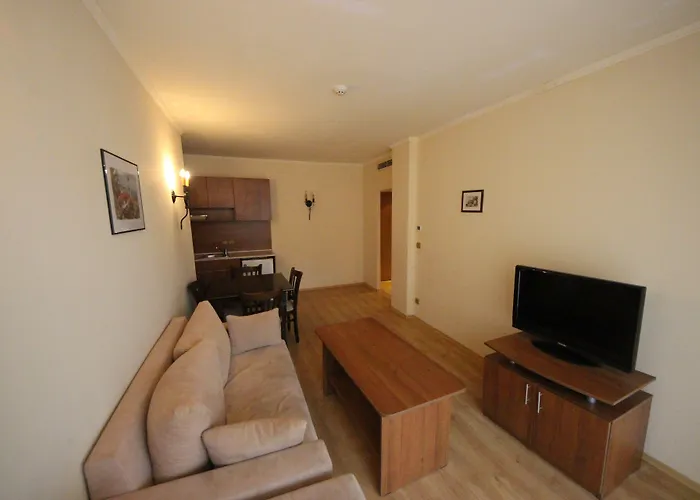 Menada Andalusia Elenite