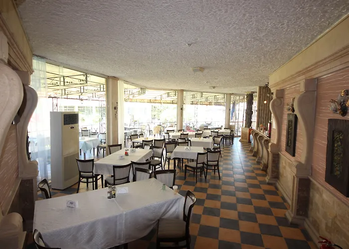 Menada Andalusia Apartamento Elenite