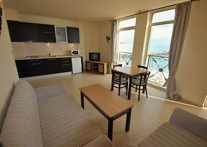 Menada Andalusia Apartamento Elenite