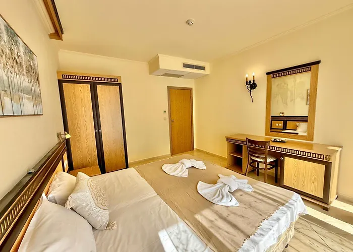 Menada Andalusia Apartament Elenite