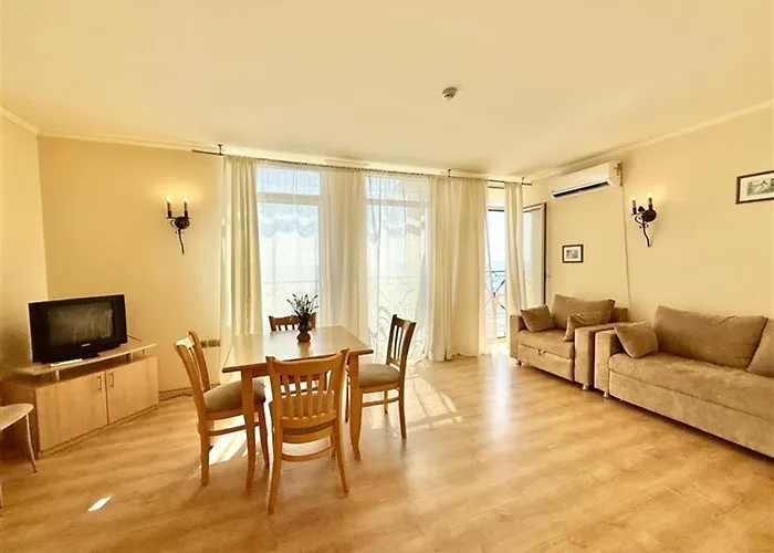 Menada Andalusia Апартаменты
